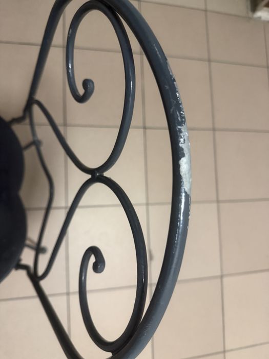 Krzesło metalowe ozdobne retro