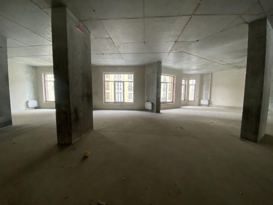 Оренда приміщення на вул. Дегтярна, 20 на 121,2 м², від власника