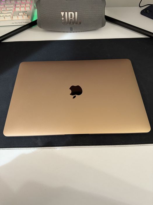 Apple MacBook Air 13 2020 M1 256ГБ 16ГБ