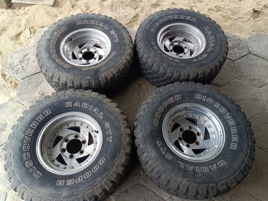 Felgi 16x8j Cragar 6x139.7