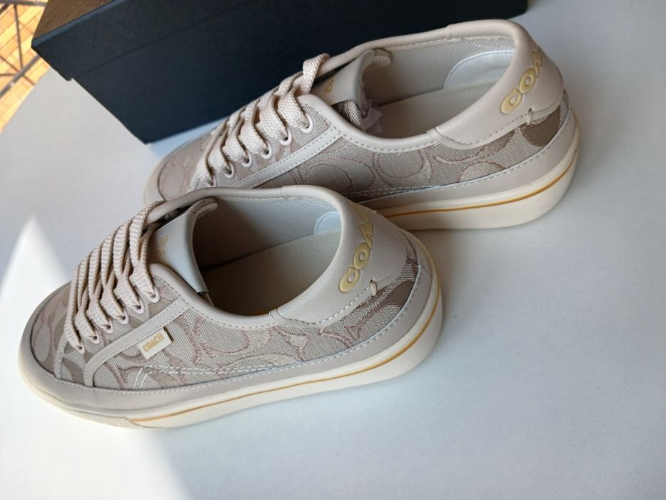 Кеди Coach в наявності коач красовки