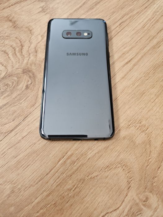 Samsung Galaxy S10e