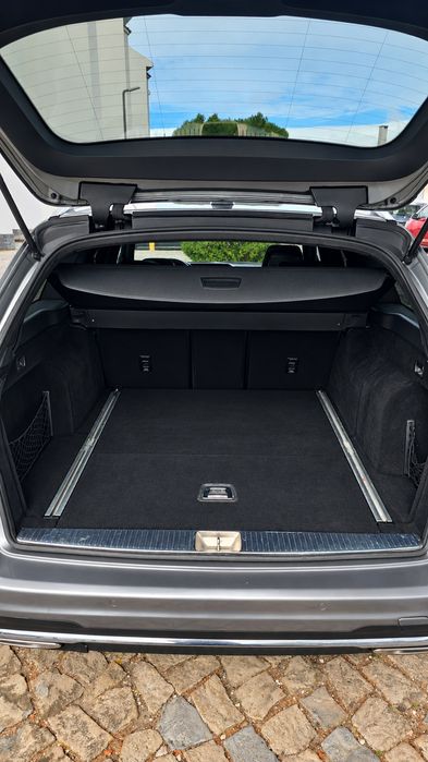 Mercedes E300 Bluetec Hybrid