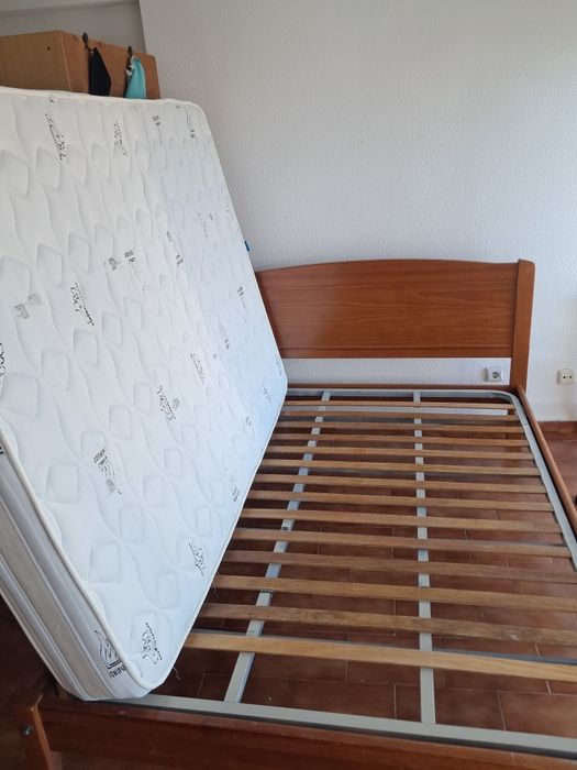 cama.de.casal com colchão