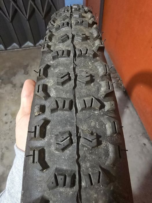 Pneu BTT 29x2.4 Continental