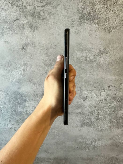 ZTE Nubia Play 5G лучший игровой телефон за свои деньги