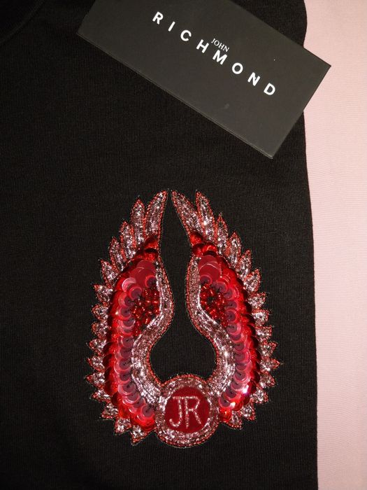 T-shirt męski marki John Richmond.