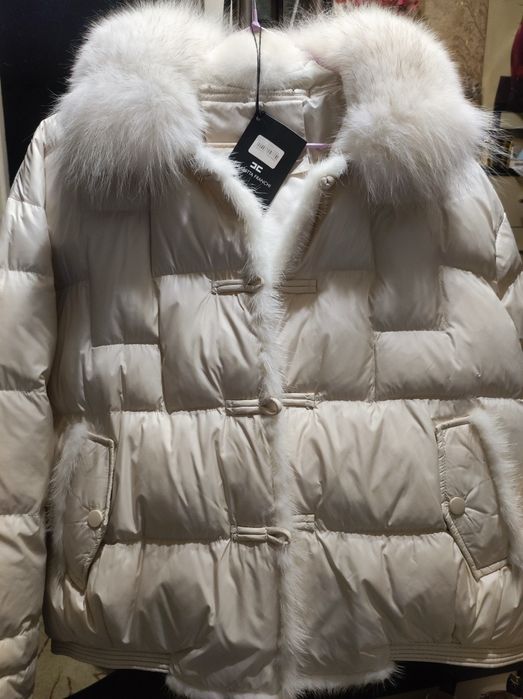 Жіноча пухова курточка