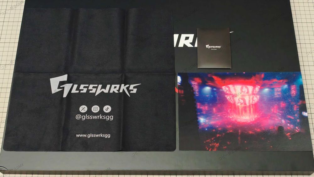 GLSSWRKS Hana ガラスマウスパッド490 × 420 mm glsswrks hana 日本製