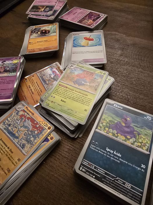 Lote 70 cartas Pokémon