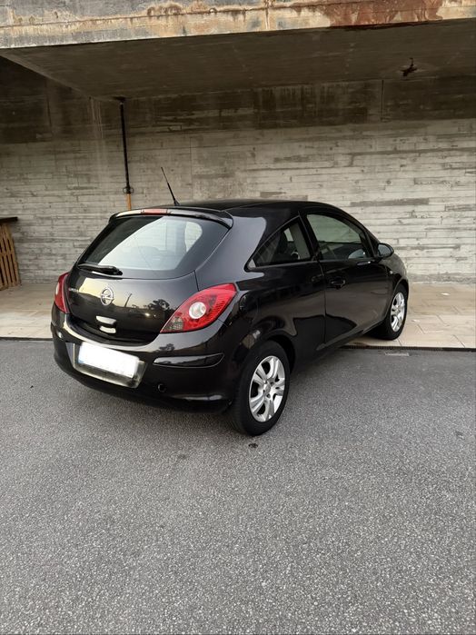 Opel Corsa  D 1.3 cdti ano 2011