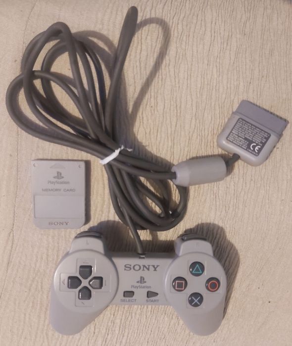 Ps1 comando original e cartão de memória original.