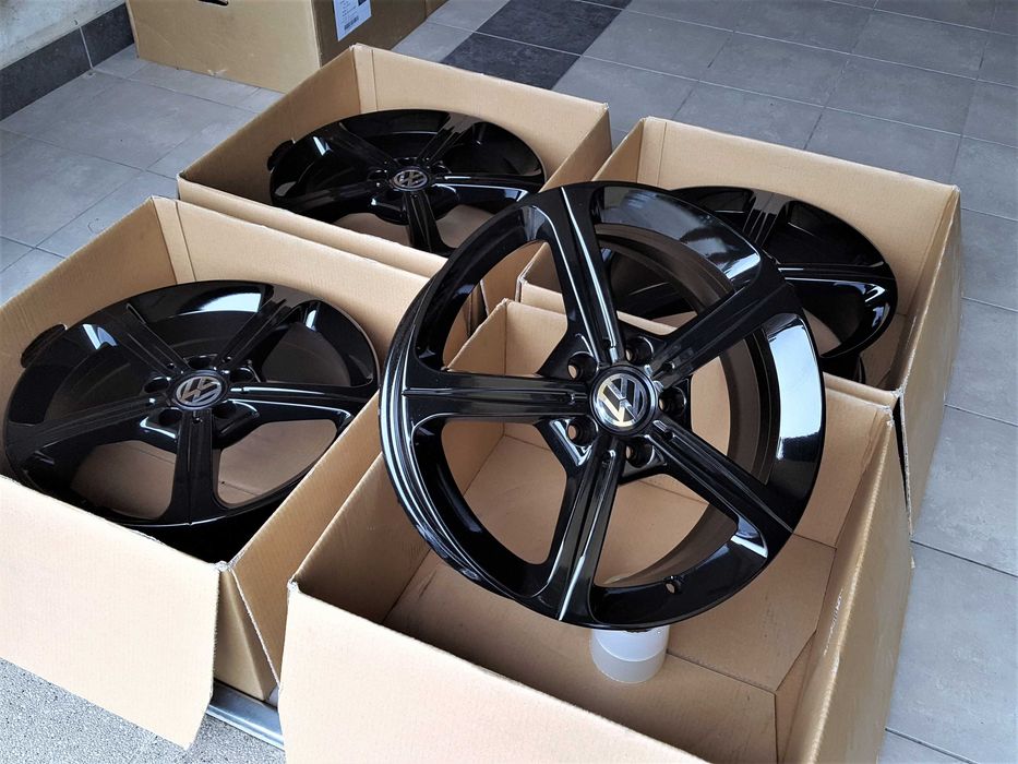 Alufelgi 17 5x112 VW Golf Passat Touran Jetta Caddy T-Roc Czarne 486#