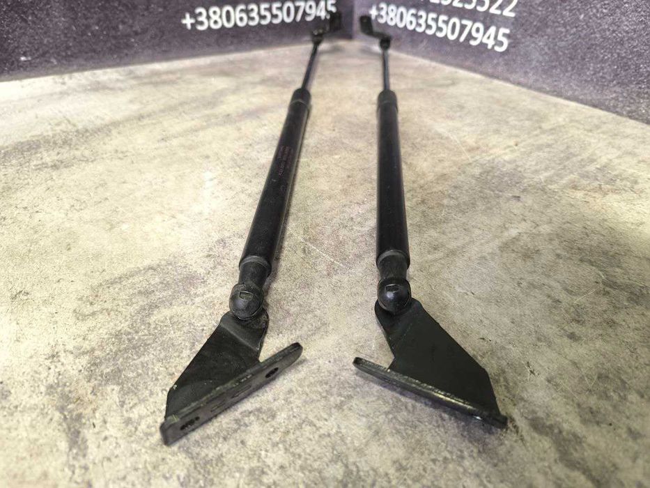 Амортизатор багажника пара Nissan J10 90450JD01B