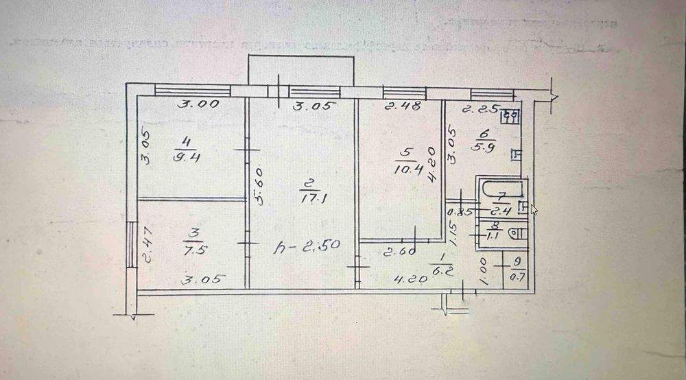 Продаж 4кімнатна квартира під ремонт на Алмазному