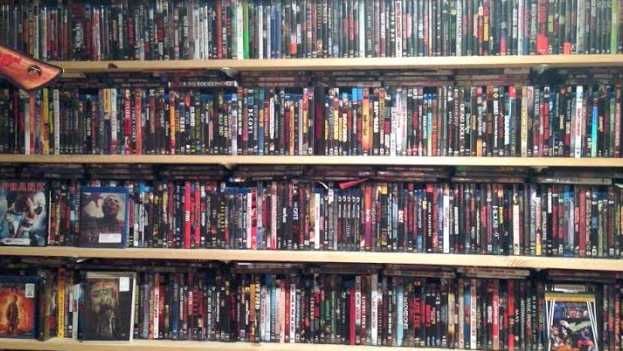 Coleção de Filmes em DVD entregue em sua casa
