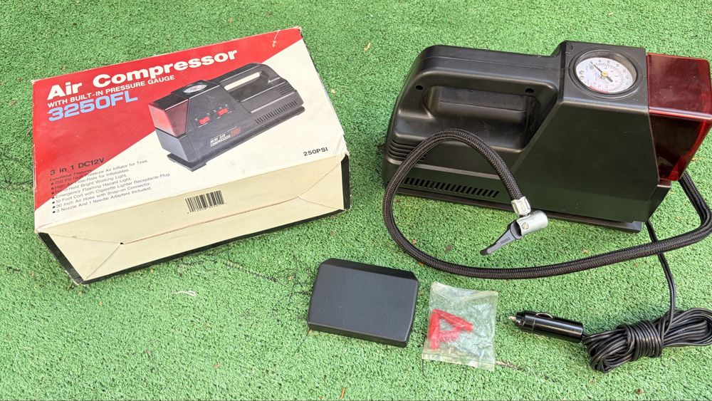 Mini Compressor De Ar Portátil 3em1 12V 250PSI (Como Novo)