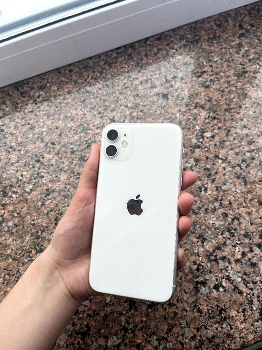 iPhone 11 на 128 gb в идеальном состоянии