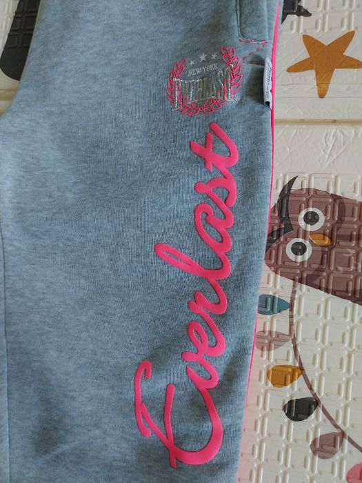 Oryginalne spodnie dresowe Everlast na 152-160cm