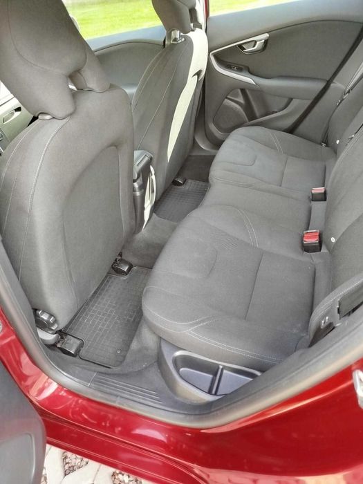 Volvo V40 2015 / 2.0 Diesel