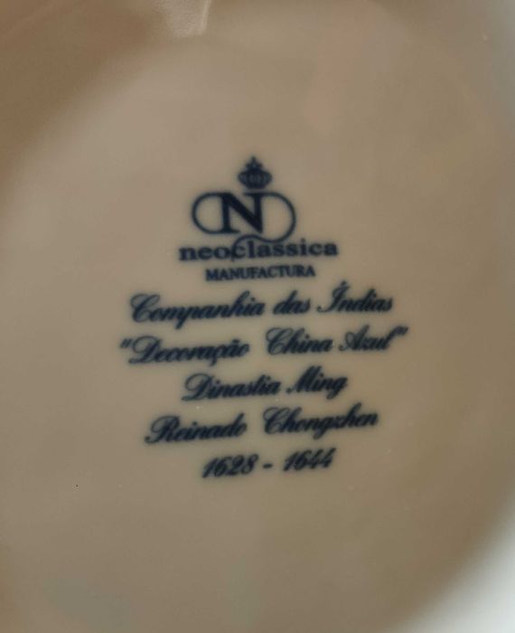 Vaso de Cerâmica Neoclássica Manufactura