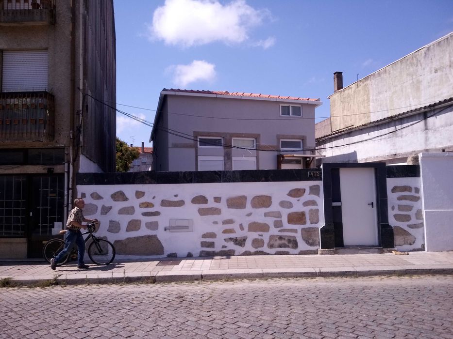 Casa mobilada para arrendar no Centro do Porto (T2)