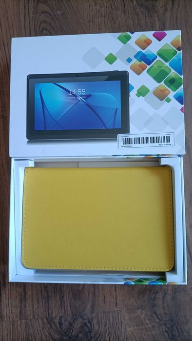Tablet novo com capa
