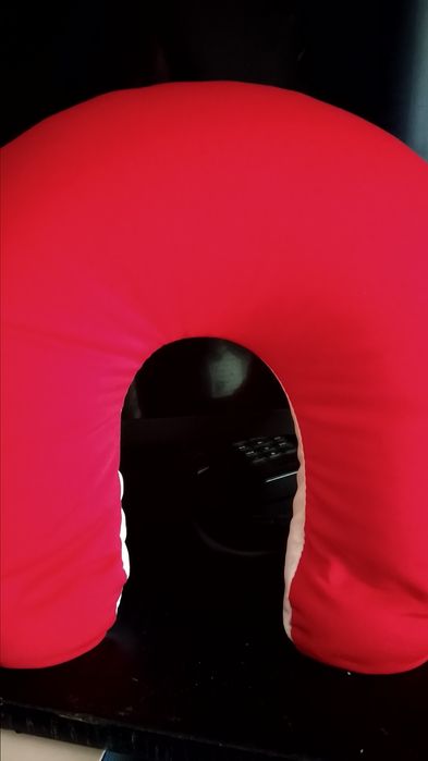 Подушка в дорогу,бутылка, брелок Канада