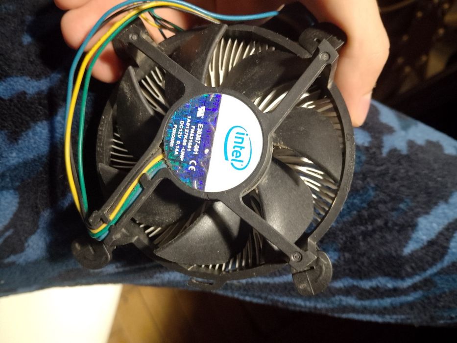 Продам комплектуючі