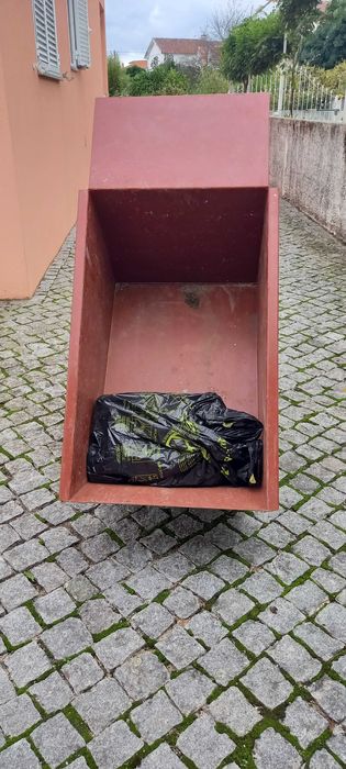 Mini dumper com caixa nova