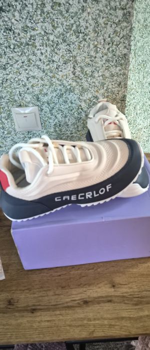 Кросівки. Кросовки  унисекс