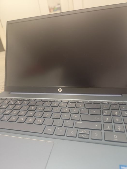 Portátil HP Pavilion 15-eg3000np
