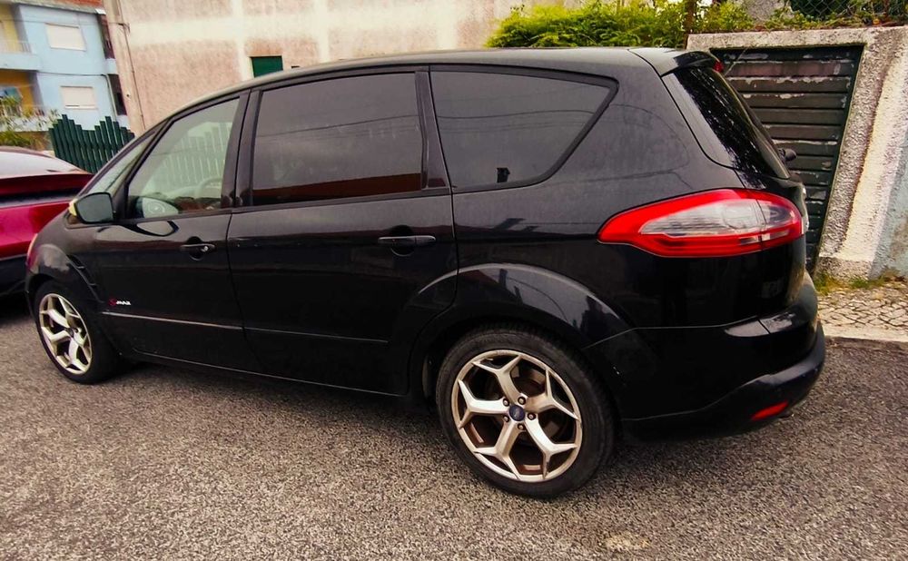 Ford S-Max 2.0 TDCi DPF Titanium