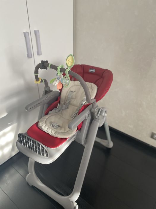 Дитячий стільчик Chicco Polly Magic