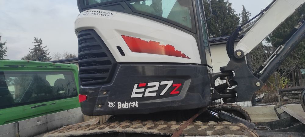 Wynajem Mini Koparek E19 E 27 z Operatorem