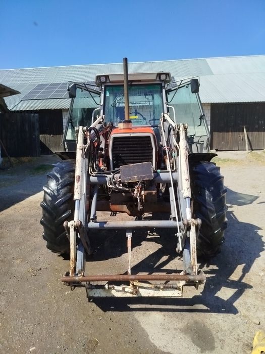 Ciągniki Massey Ferguson 3095
