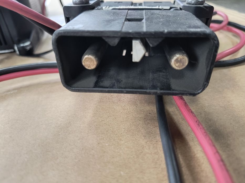 Ładowarka MasterMover 24V 25A