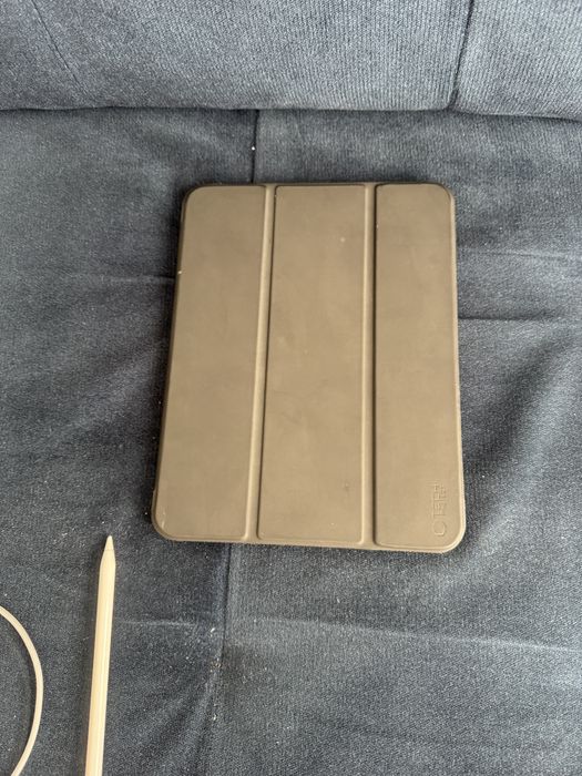 Tablet iPad 11” Srebrny