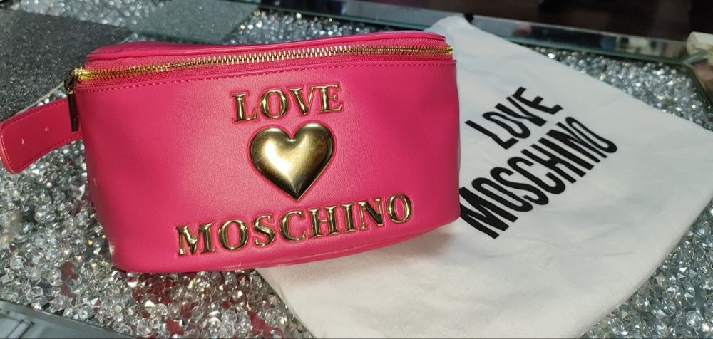 Oryginalna nerka MOSCHINO