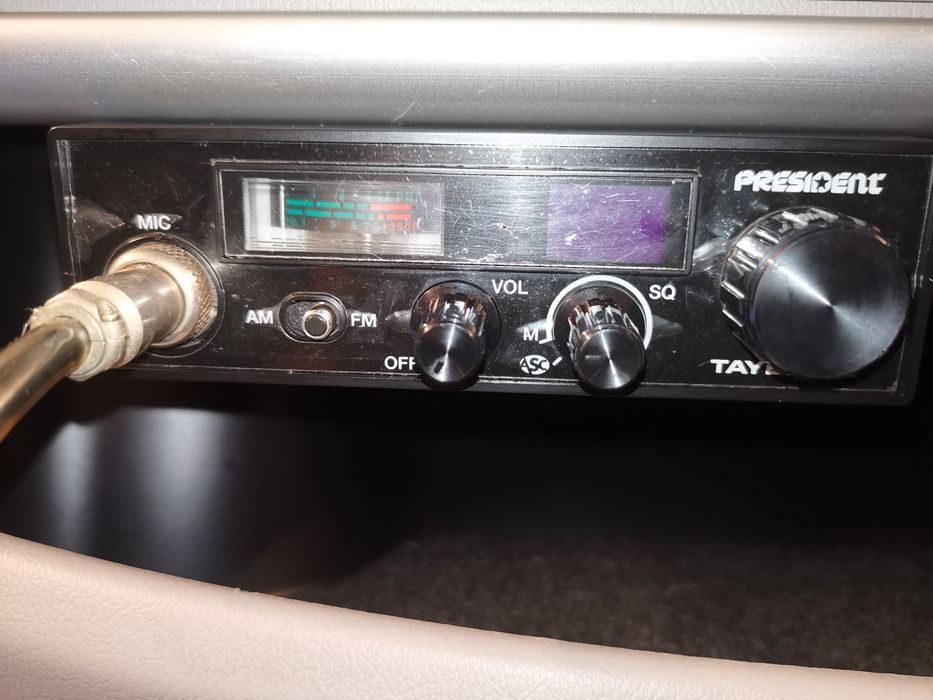 Rádio CB President Taylor III