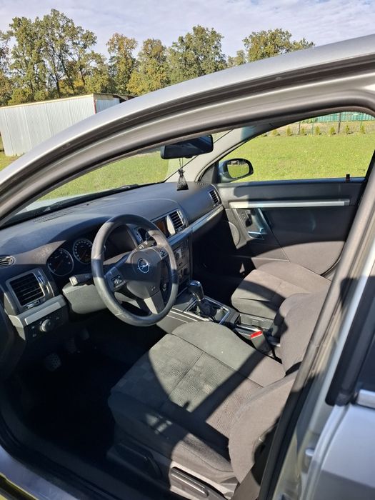 Opel Vectra C 1.9 cdti 120km
