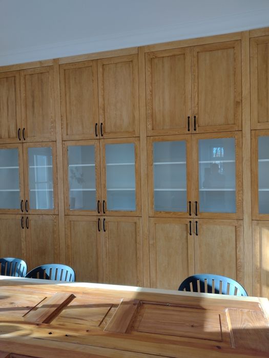 Mebla na wymiar kuchnie szafy garderoby łazienki