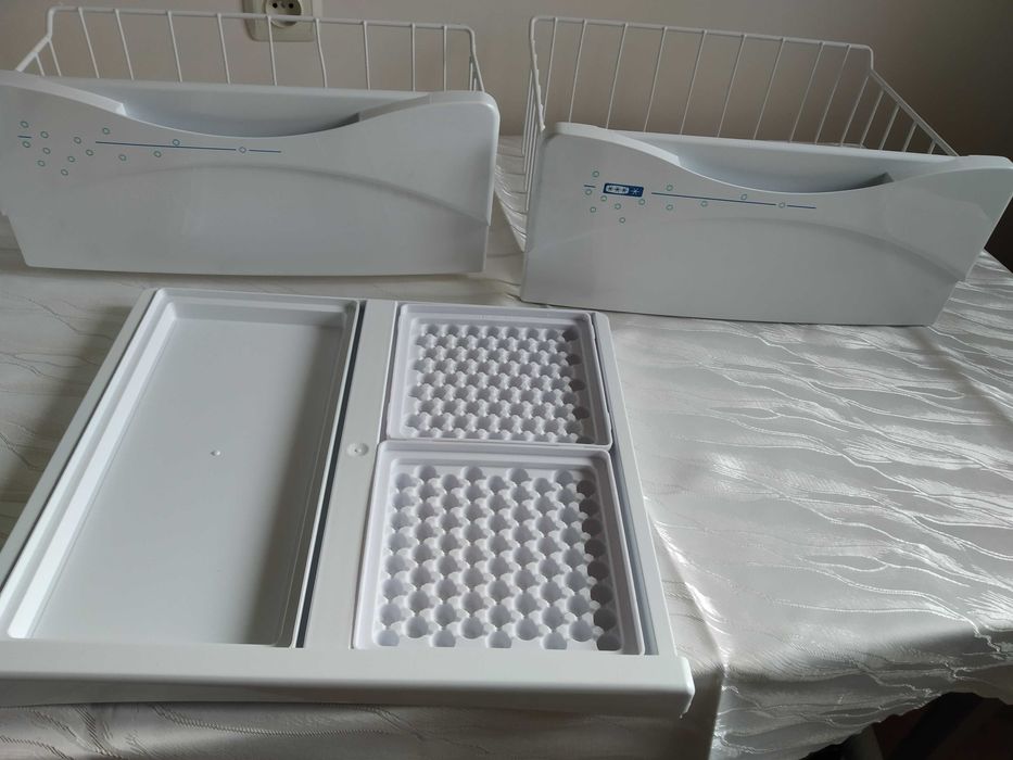 Półka do zamrażarki - chłodziarko zamrażarki CZN 235 firmy Polar.