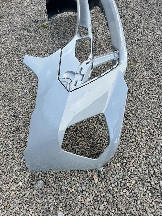 Перелній бампер BMW  m paket G20  G30 G60