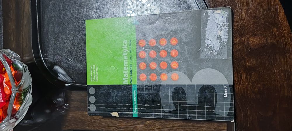 Sprzedam zbiór zadań z matematyki