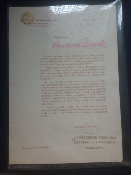 Medal propagandowy "100 lat ruchu robotniczego„ po kombatancie
