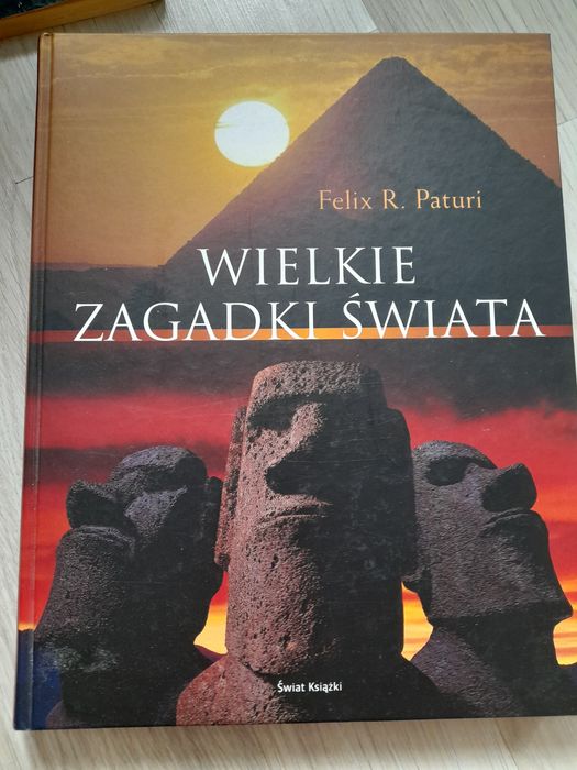 Książka ,,Wielkie zagadki świata "
