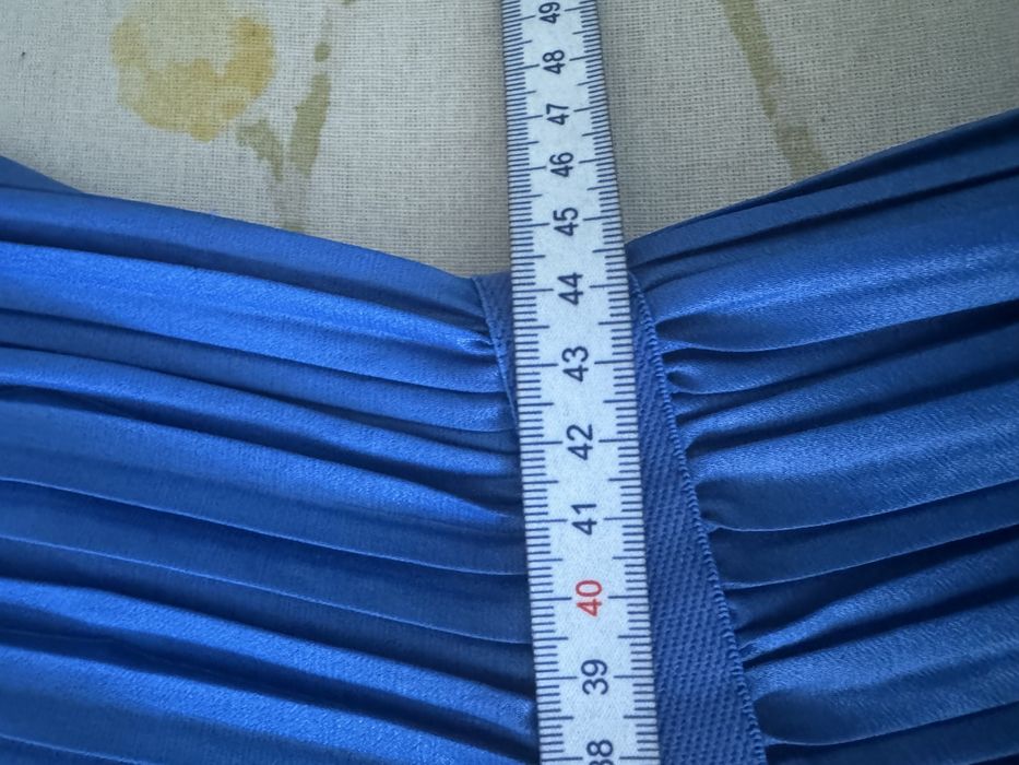 Sukienka plisowana BCBG  maxazria