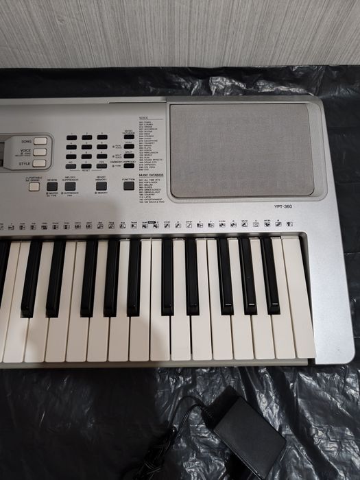Сентизатор Yamaha YPT-360