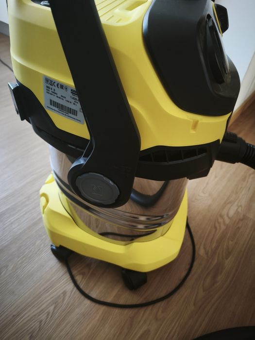 Aspirador Karcher  WD5   Como Novo